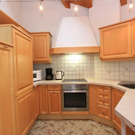 Apartamento 7 *